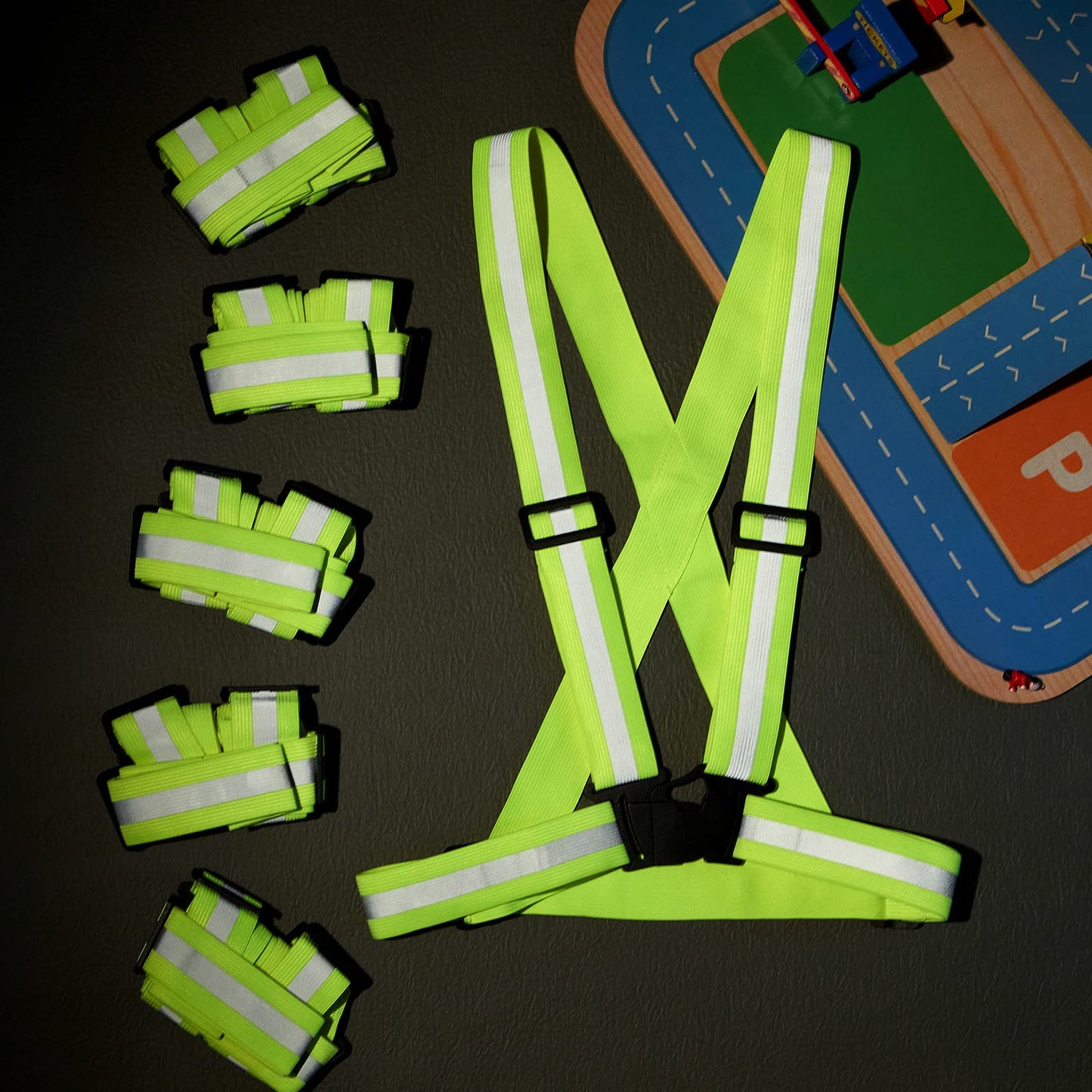 Hercicy 30 Pcs Reflective Vest High Visibility Safety Vests, Adjustable Running Gear Straps Lightweight Reflector for Construction (Yellow)