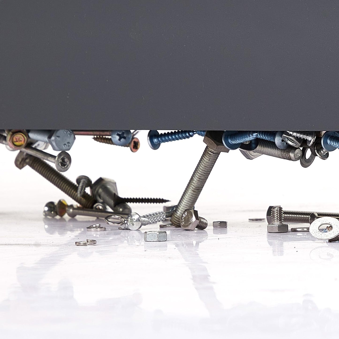 48" Heavy Duty Magnetic Sweeper – 120LB Capacity Industrial Magnet Bar for Nails, Bolts & Metal Debris – Quick Release Lever for Easy Cleanup – Works On Grass, Concrete & Gravel