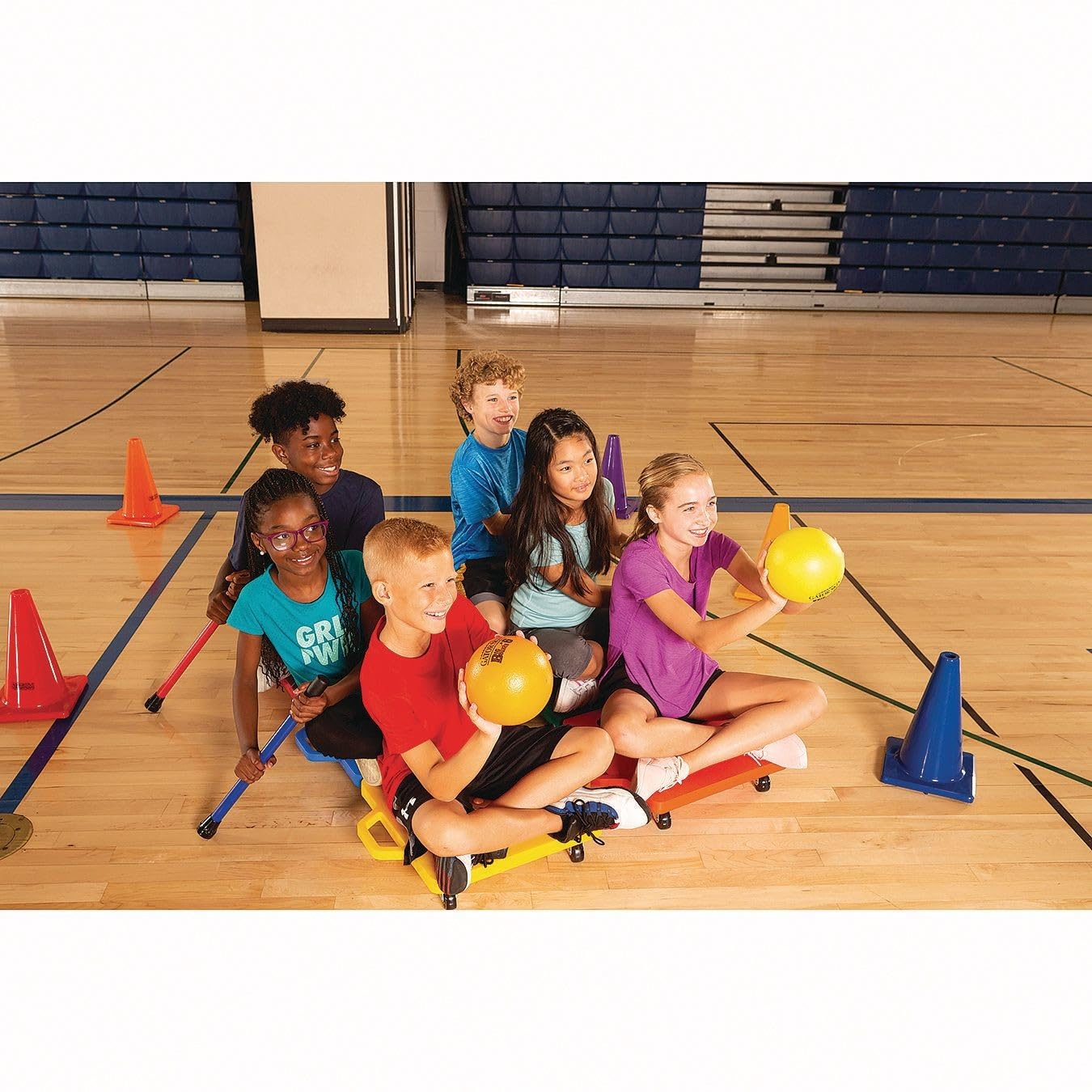 S&S Worldwide Heavy Duty Flexible Vinly Poly Cones 18" High, Set of 6. Extra Thick Soft Molded Vinyl with a Wide Stable Base