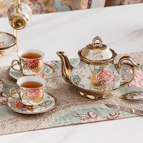 CHANJOON tea sets Gold Plated Red Rose Ceramic Tea Set, Vintage Teapot Tea Sets Beautiful Tea Set Coffee Serving 6 People (Golden, Medium)