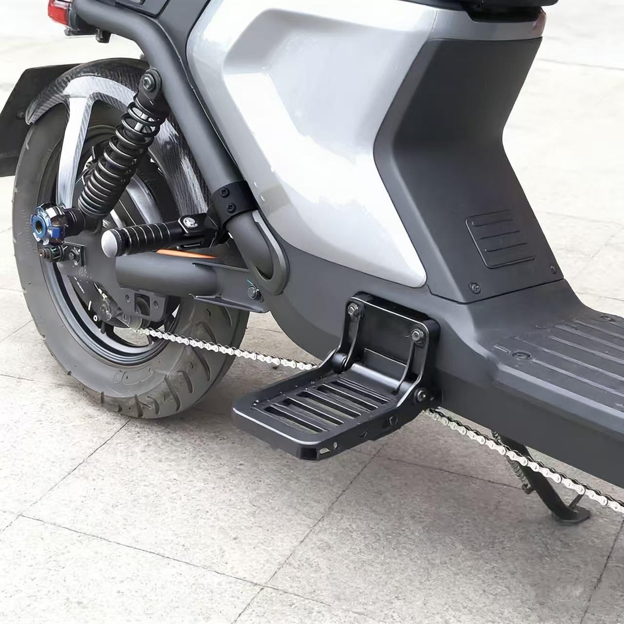 M8 Foldable Motorcycle Foot Pegs 2 Pack CNC Aluminum Footrest, 90° Fold Design Fits Mini Bike, Ebike, Dirt Pit Bike, Universal Passenger Rear Foot Pegs for Most Motorbike & Balance （Bike）