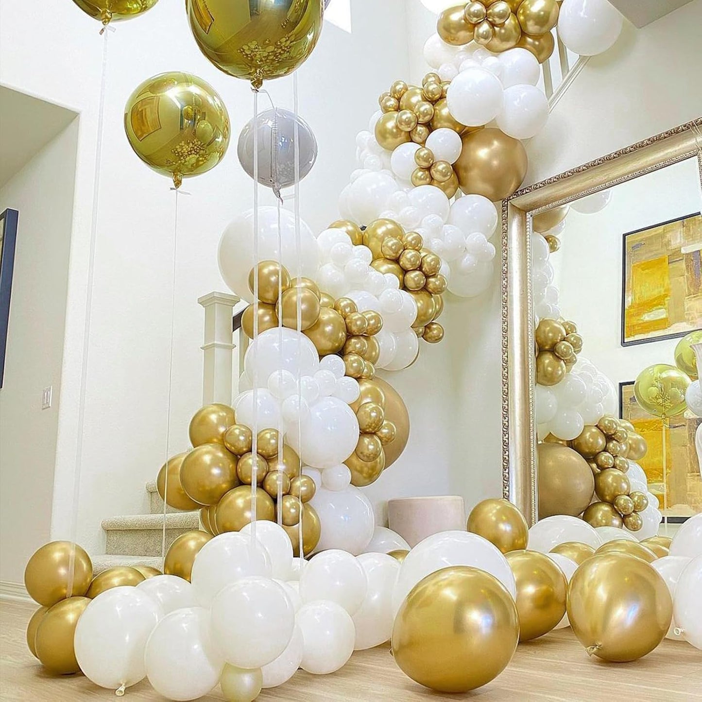 PartyWoo White & Gold Balloons - 140-Piece Pack in Various Sizes for Birthday & Party Decorations