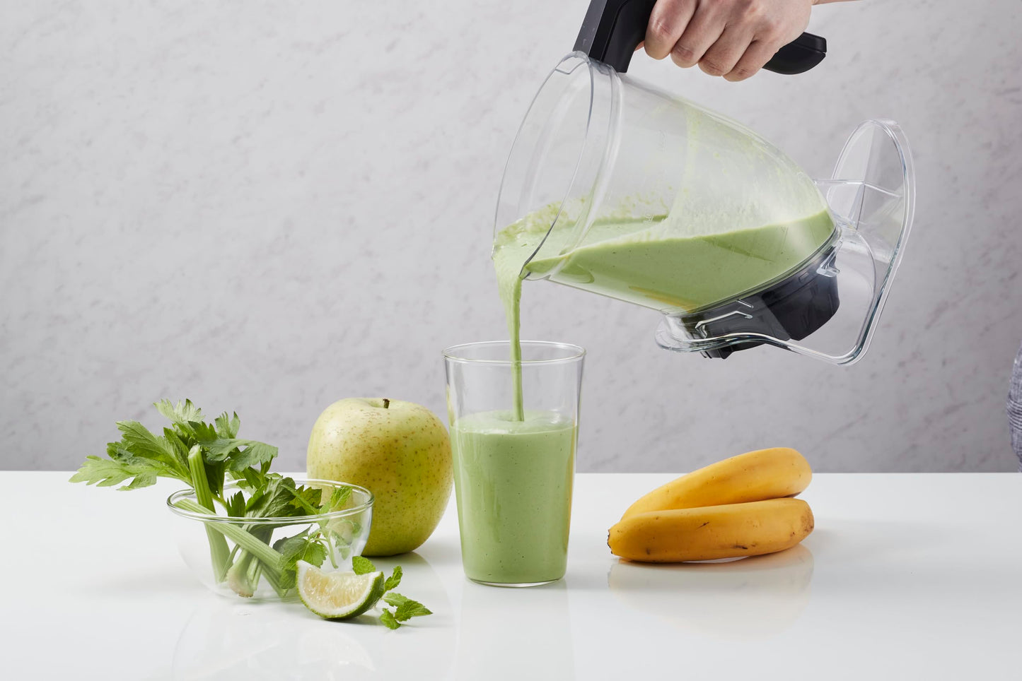 Tiger Smoothie Blender - Japanese Smoothie Maker for Smoothies, Crushed Ice, Milkshakes, Soups, Purees, Sauces, Matcha with Degree Diagonal-Blade Food Processor