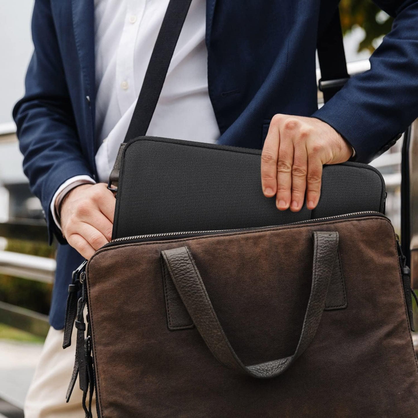 CaseDeer 15.6 16.1 Inch, 15.6-16.1 Inch 15"x10.8" Portable Monitor Case Carrying Sleeve for Most Portable Monitor