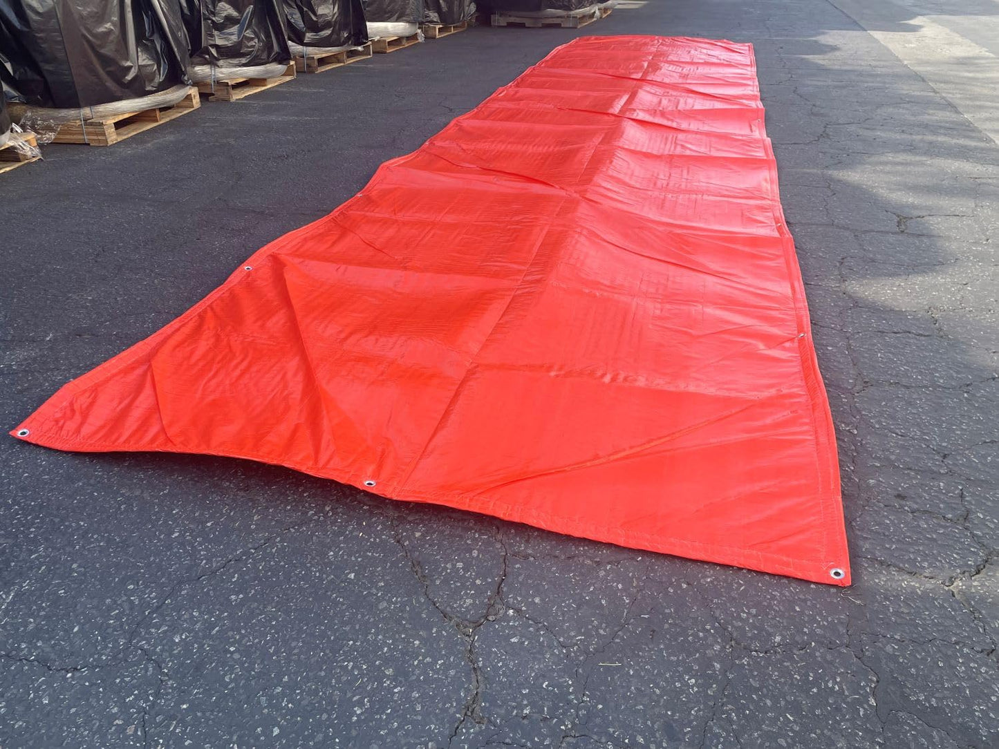 Sandbaggy Concrete Blankets Insulated 6 ft x25 ft with Grommets (max R-Value 3.35) - Waterproof, UV Resistant - Concrete Curing Tarp, Cement (2, 6 ft x 25 ft)