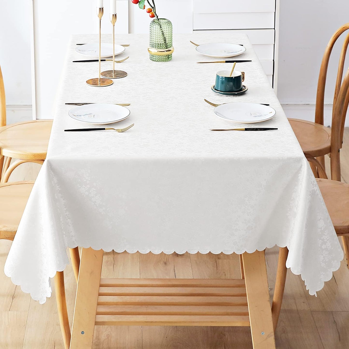 Smiry Rectangle Table Cloth, Waterproof Heavy Duty Vinyl Tablecloths, Wipeable Washable Table Cover for Kitchen and Dining Room (White, 60" X 140")