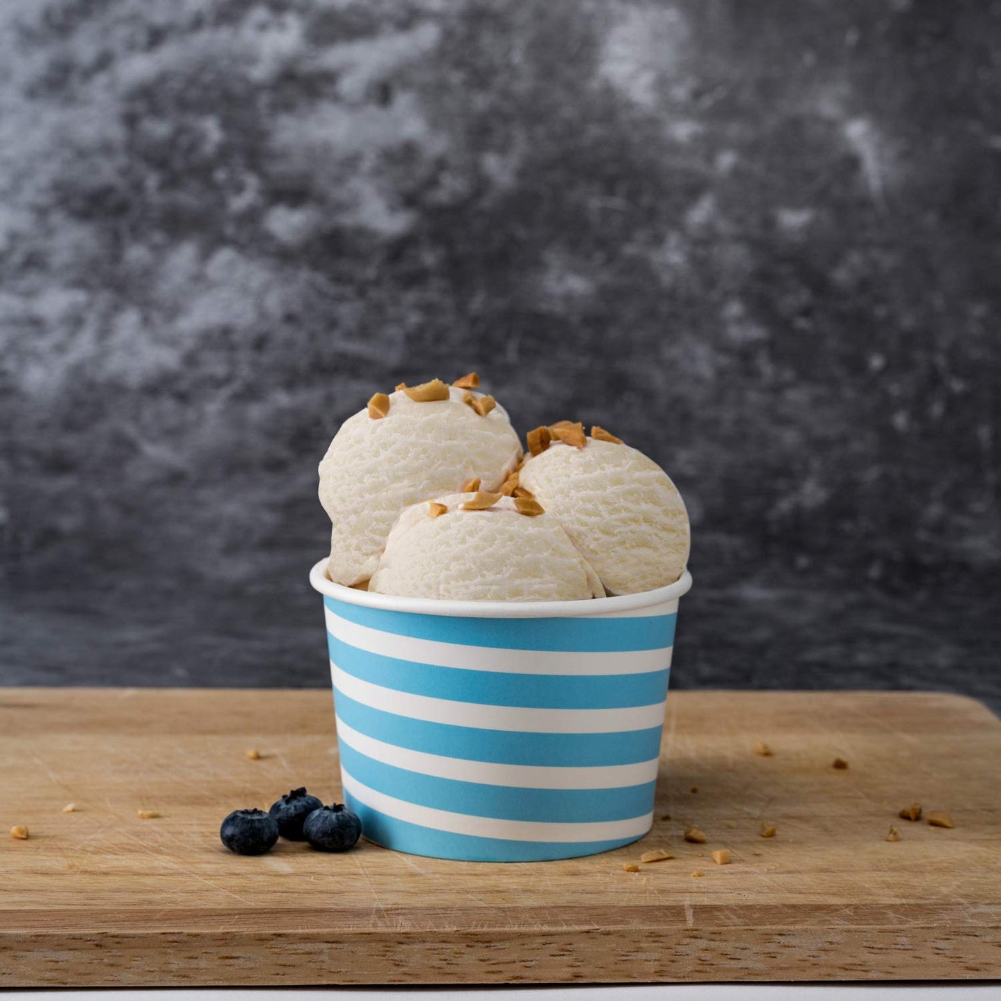 TYPTOP EXTRA DURABLE Ice Cream Cups - 100 Pack Ice Cream Sundae Cups, Frozen Yogurt Dessert Cups (Blue)