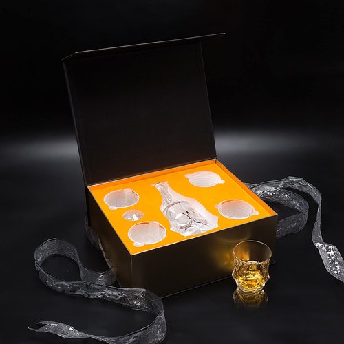 KANARS Whiskey Decanter Sets for Men, 25 Oz Liquor Decanter with 10 Oz Crystal Glasses in Luxury Box for Bourbon Scotch Rum Tequila Vodka, Whisky Gifts for Birthday New Year Father's Day