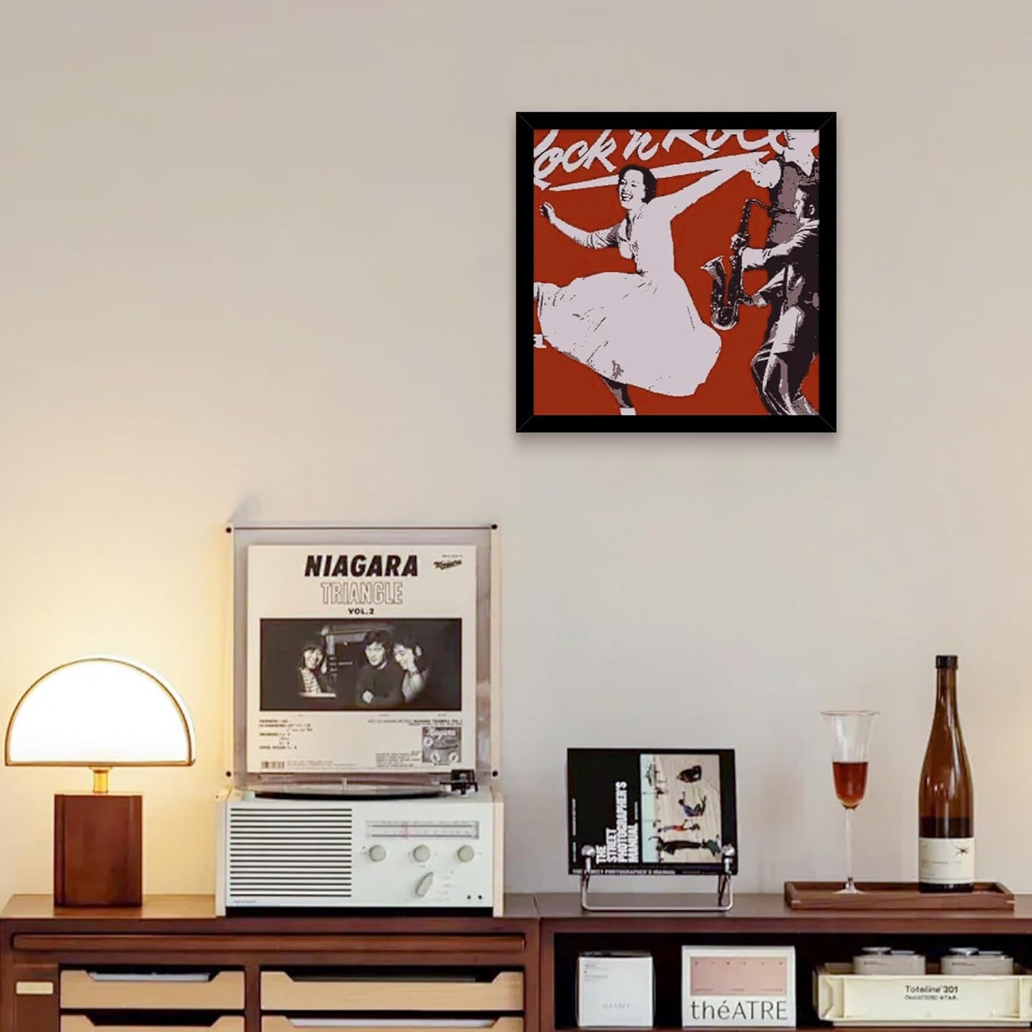 Upsimples Vinyl Record Frame - Display 10x10 Pictures or 12.5x12.5 Album Covers - Black, 1 Pack