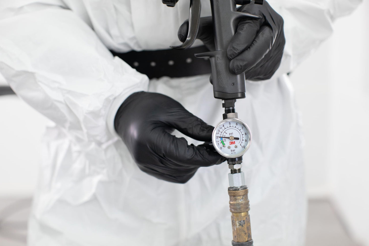 3M Performance Spray Gun 2 with 3M Performance Air Flow Control Valve, 26852, Paint Sprayer use with HVLP Fine Finish Nozzles, for Industrial Paint and Coating Applications