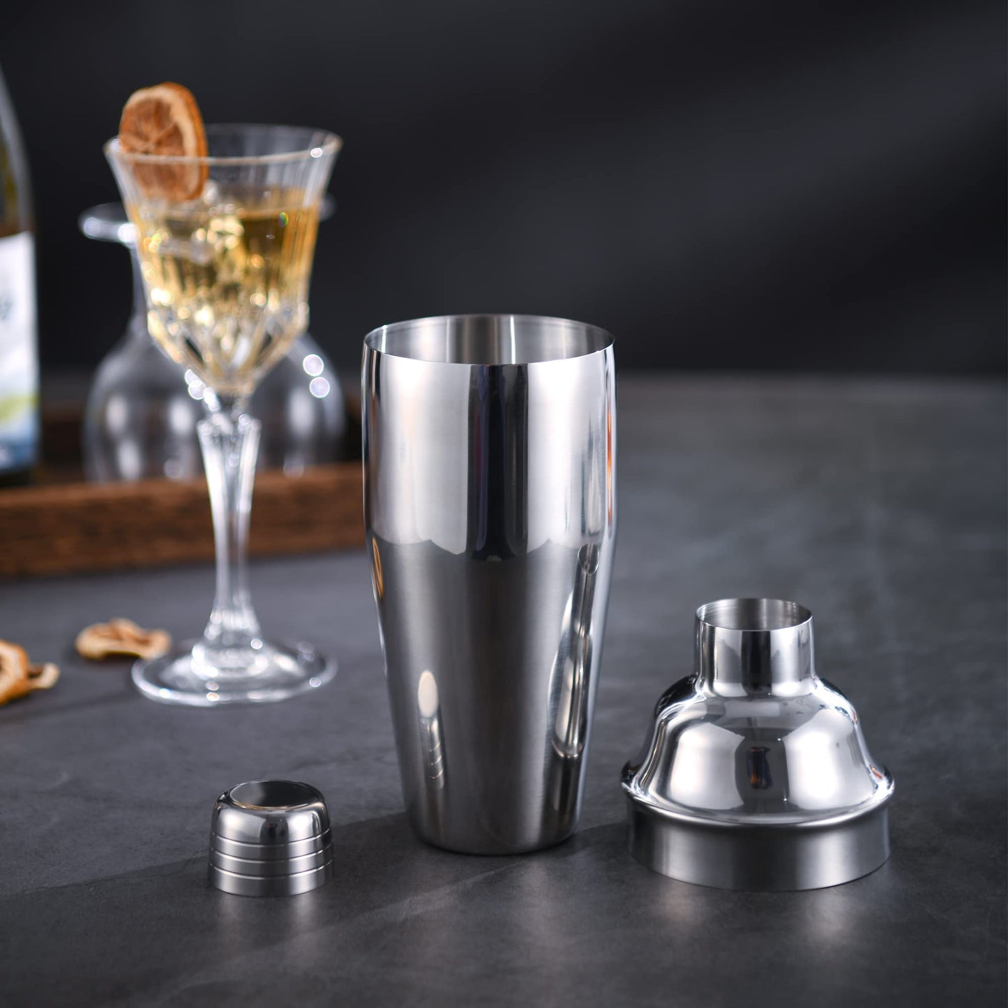 LUCKYGOOBO Cocktail Shaker with Double Measuring Jigger,Professional Stainless Steel 24oz Martini Shaker Set,Drink Built-In Strainer,Bartender Kit.