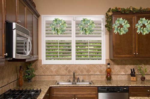 LSKYTOP Eucalyptus Faux Wreaths - 2 Pcs Artificial Greenery for Farmhouse Decor | 9 Inch Each