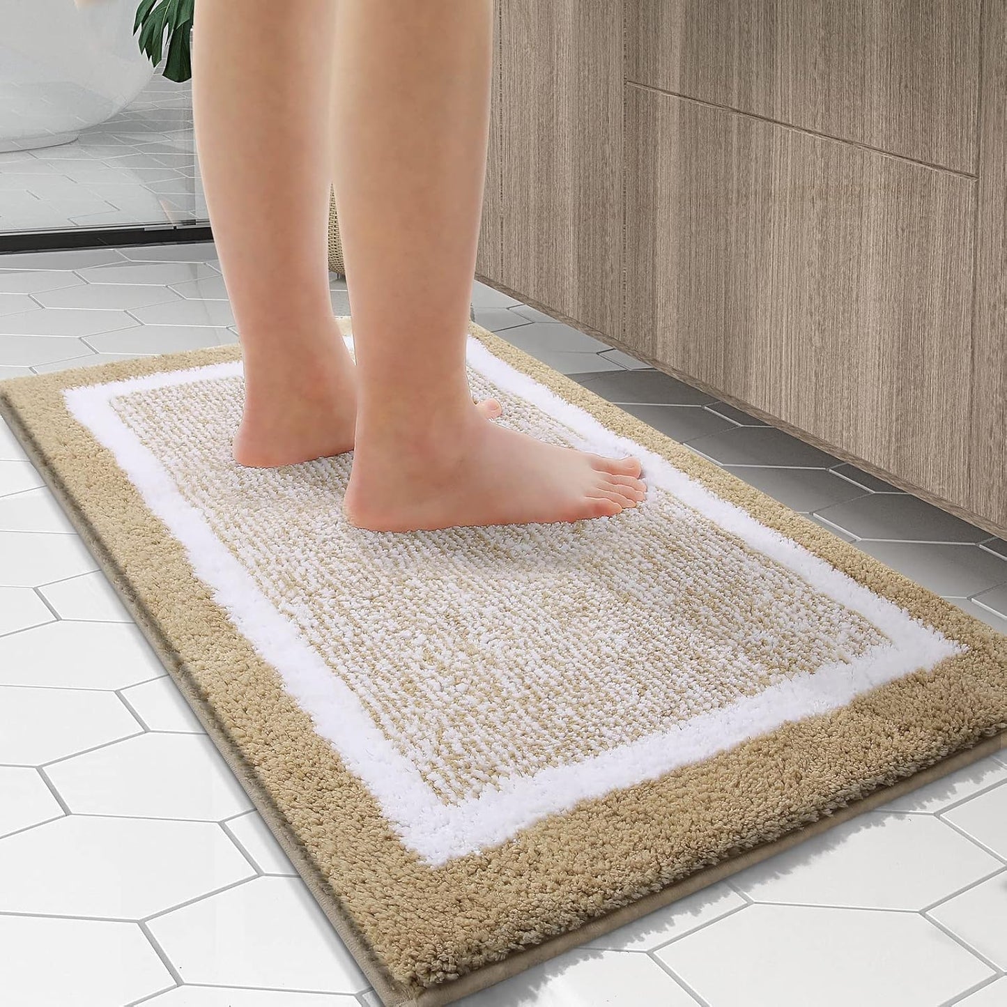 OLANLY Bathroom Rugs - Extra Soft Microfiber Bath Mat | Non-Slip, Machine Washable, Quick Dry (24x16, Beige)