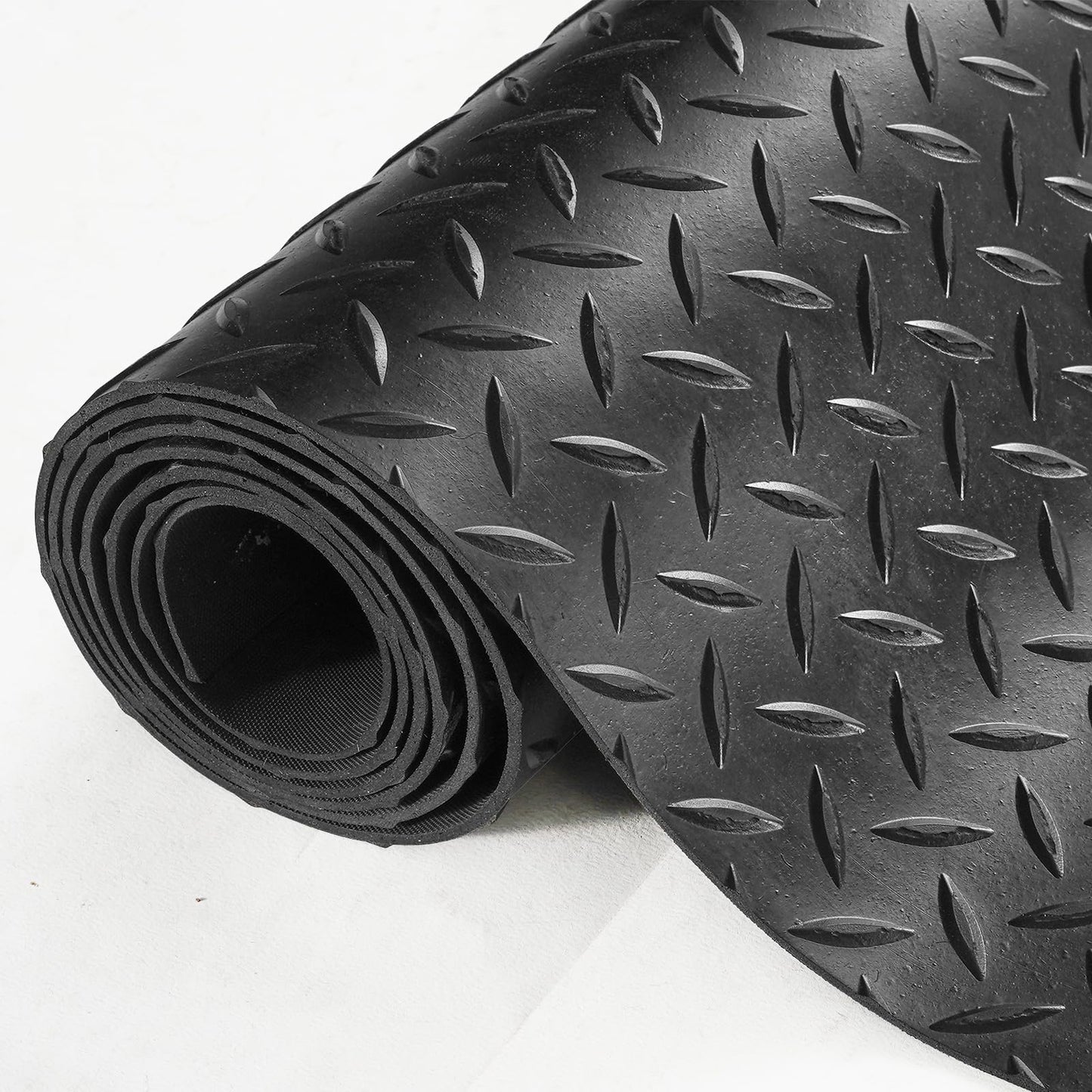 VEVOR Diamond-Plate Rubber Flooring Roll, 3 mm x 4 ft x 8 ft Floor Mat, SBR Rubber Roll, Easy to Clean, for Under Cars, Garage, Industry, Gym, Black
