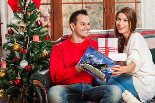 Fishing Advent Calendar 2025 - 24 Days of Christmas Countdown Fishing Lures & Tackle Set for Anglers