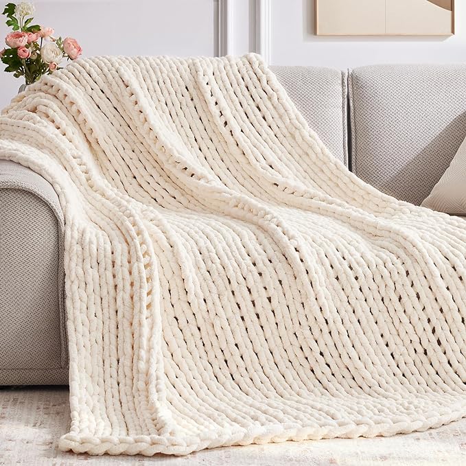 Negwoo Chunky Knit Throw Blanket, 80''*90'' Knitted Throw Chenille Yarn for Bed Couch, Handmade Cream Crochet Big Thick Blanket, Machine Washable Cute Comfy Blanket for Home Decor