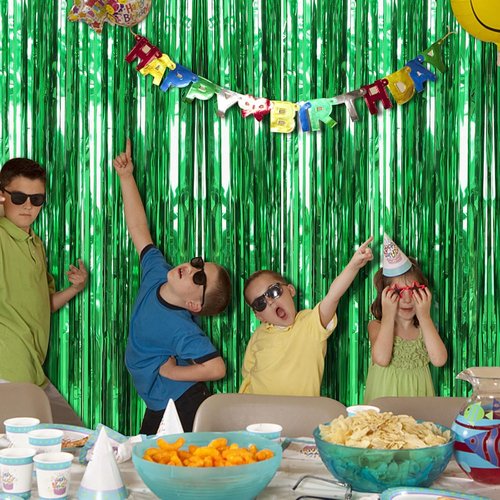 Green Streamers Backdrop by [Brand Name] - Jungle Party Decorations | Foil Fringe Curtains for Birthdays & Events