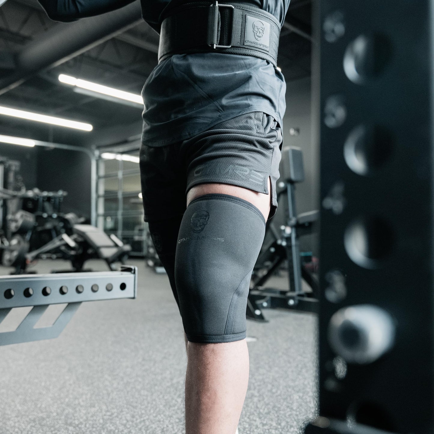 Gymreapers Knee Sleeves (1 Pair) with Gym Bag - IPF Approved - Support Compression Brace for Squats, Fitness, Weightlifting, Cross Training, Powerlifting - 7MM Neoprene Sleeves - For Men & Women (Black/Black, Medium)
