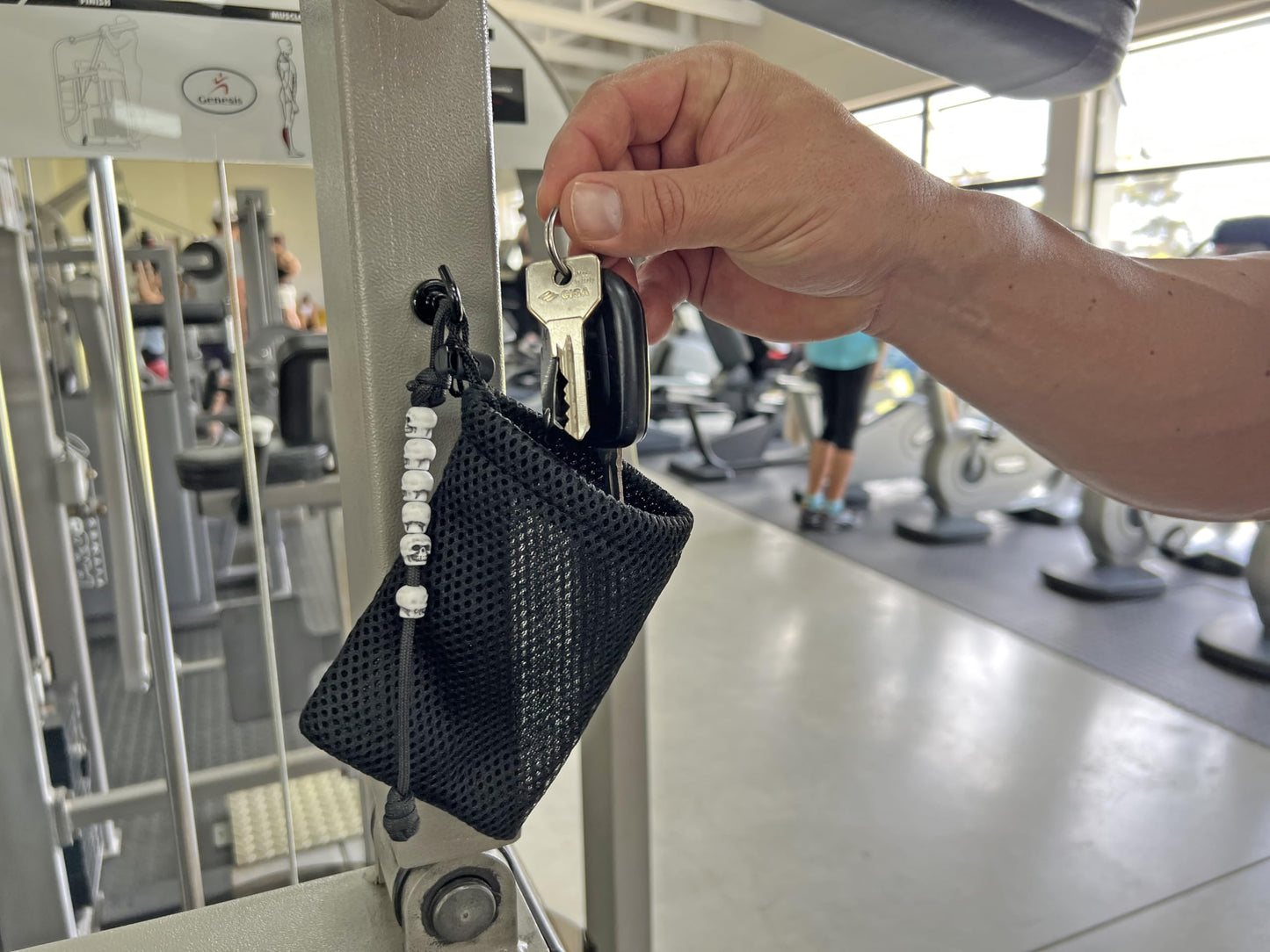 Hedd Count Magnetic Gym Rep Counter with Mesh Phone Bag – Beaded 550 Paracord Set Tracker, Neodymium Hook Holder for Keys & Accessories (Pack of 2)