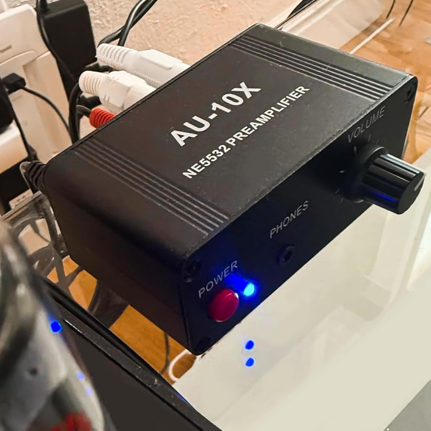 KH866 12V 20dB AUX10X NE5532, 3.5mm RCA Preamplifier, Audio Phono Preamp, Mini Stereo Headphone Signal Home Amplifier