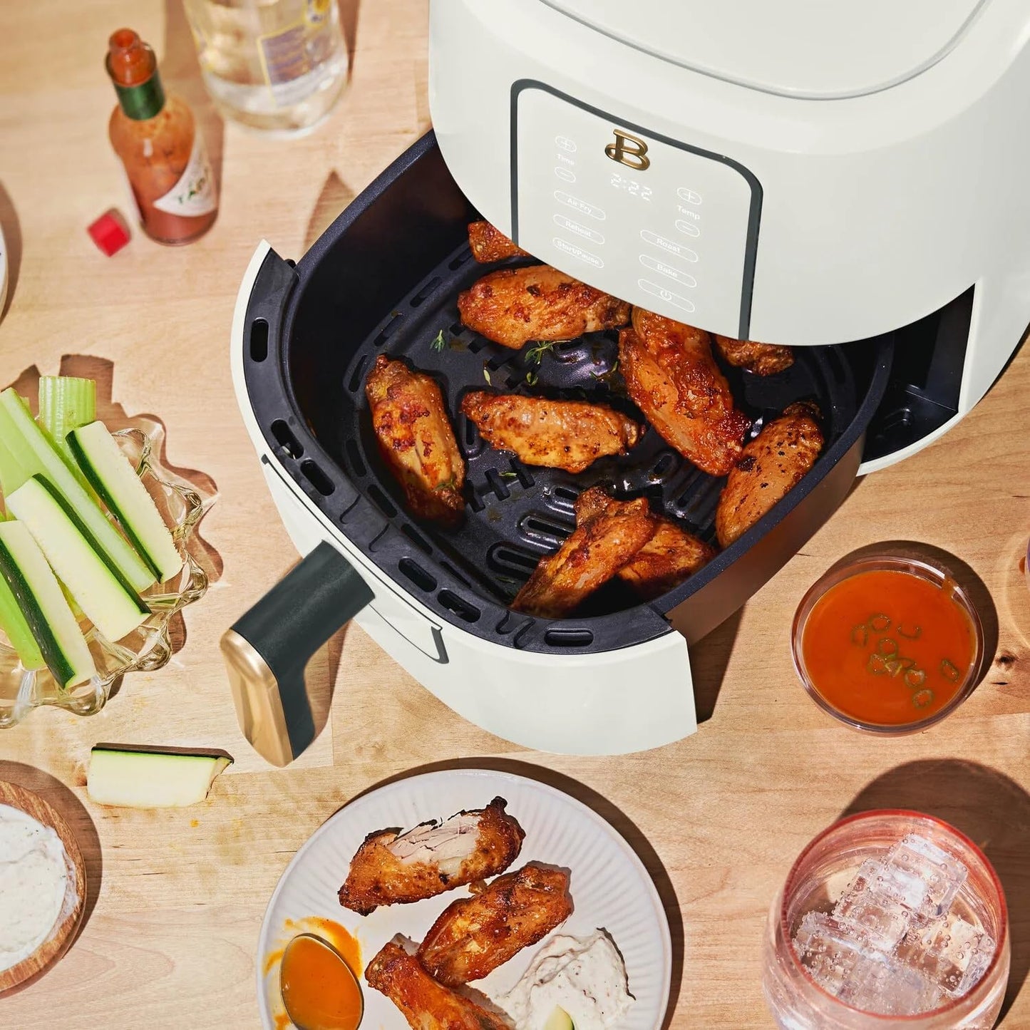B - 3-Quart Digital Air Fryer, TurboCrisp Technology, 4 Presets, 170°F-400°F, Non-Stick, Dishwasher Safe, 1200 Watt. (White Icing)