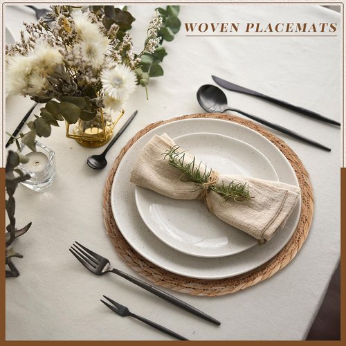 30 PCS Round Bulrush Woven Placemats 13.8 Inch Boho Rattan Chargers for Dinner Plates Natural Hand Weave Table Mats Rustic Wicker Braided for Farmhouse Home Wedding Party Outdoor Christmas Decor