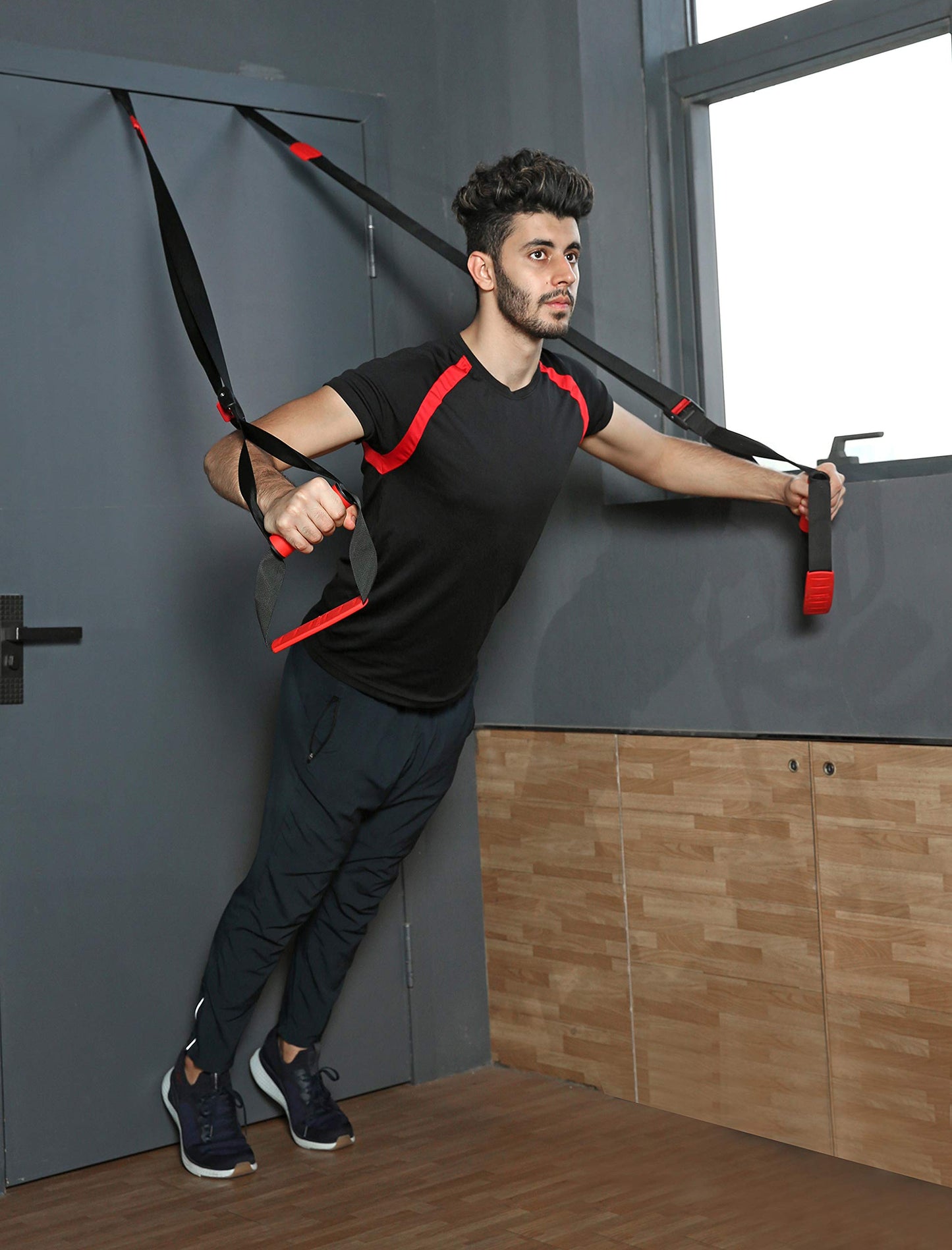 Training All-in-One Suspension Trainer Exercise Equipment Bundle,Bodyweight Fitness Resistance Trainer Kit with Pro Straps for Door Pull up Bar, Anchor Point for Complete Body Workouts V1