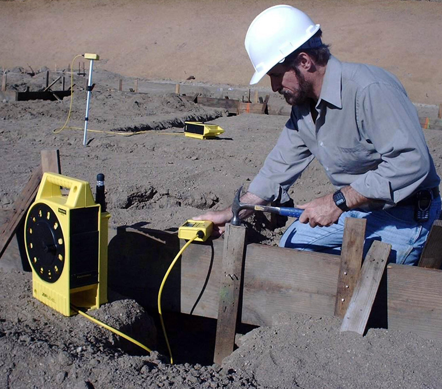ZIPLEVEL PRO-2030 High Precision Altimeter for No Line-of-Sight, No Distance Error, Bubble-Free Leveling Tool, Includes Unipod, Protective Boot, Anchoring Stakes, and User Guide