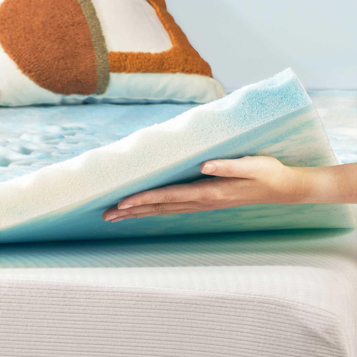 Best Price Mattress 3 Inch 5-Zone Swirl Gel Aerobreeze Foam Mattress Topper, CertiPUR-US Certified, Dorm Essentials, King