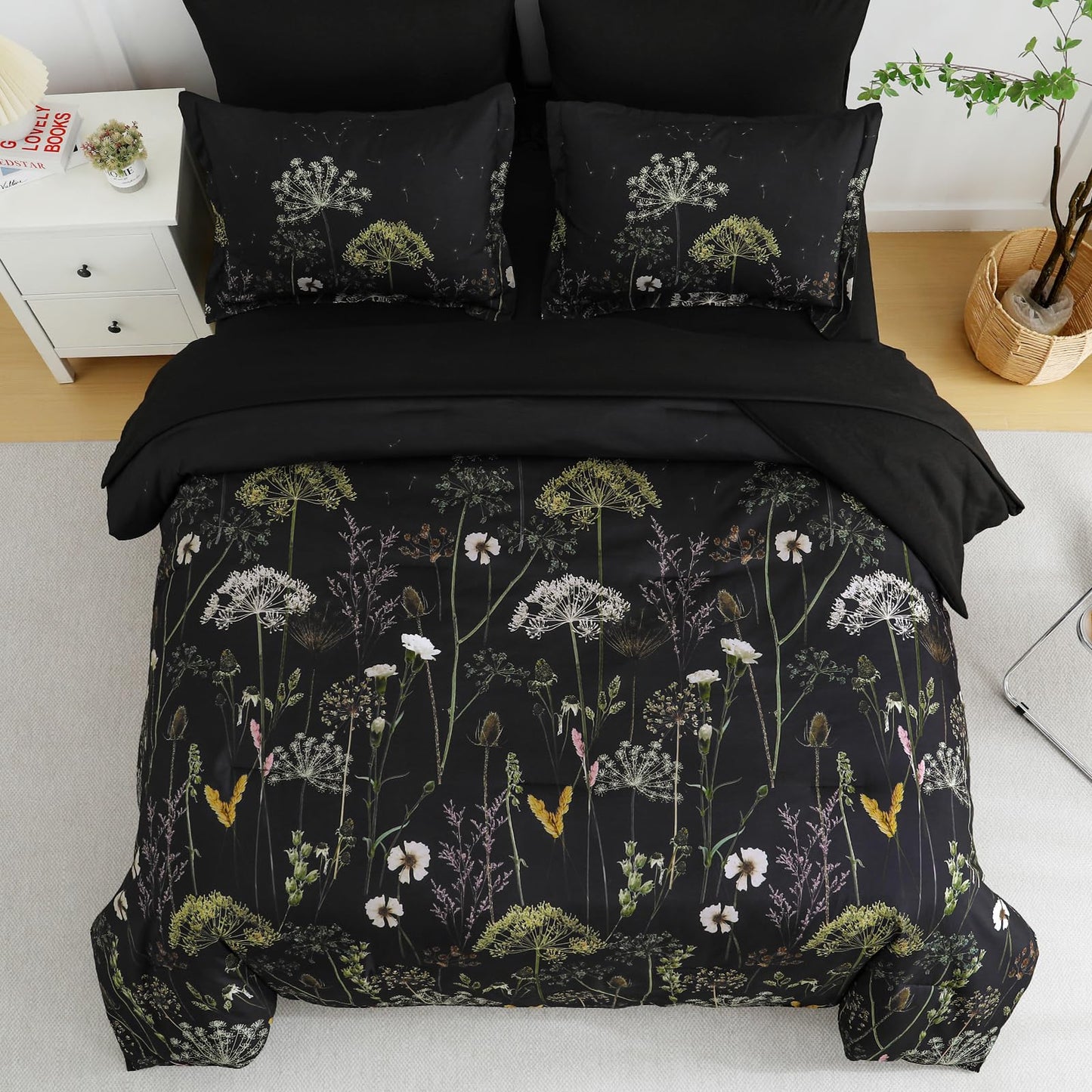 Yiran Queen Comforter Set, 7 Piece Black Dandelion Floral Comforter Bedding Set, Winter Bed in a Bag Queen, Soft Microfiber Complete Bedding Set with Sheets for All Season