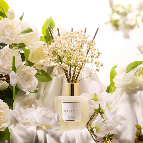 Cocorrína Reed Diffuser - Gardenia Scented 6.7 Fl. Oz Set with Sticks & Baby's Breath Decor