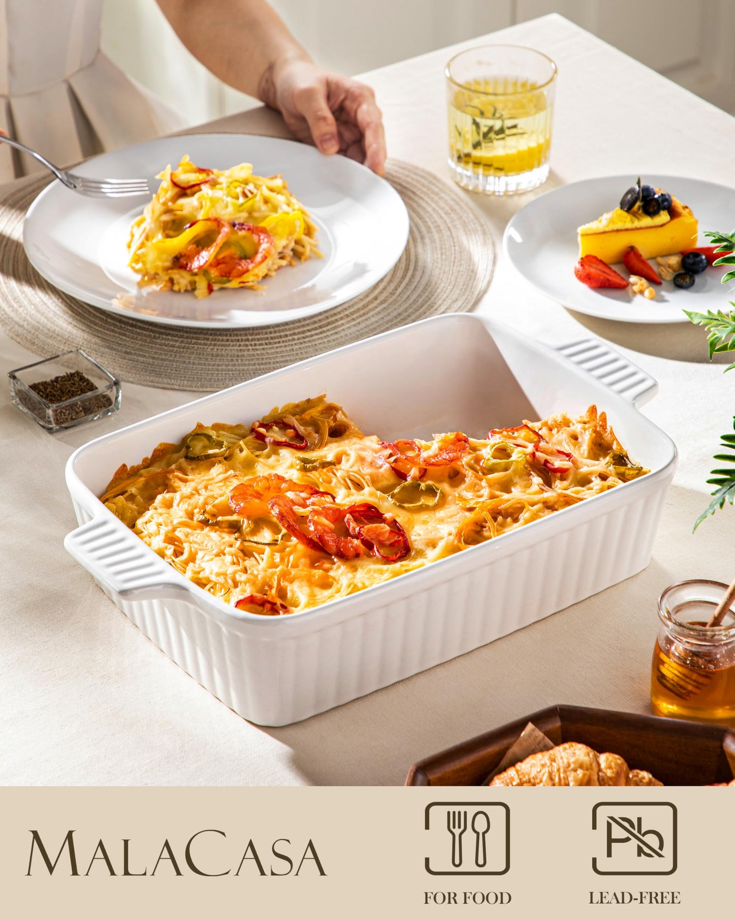 MALACASA 4.4 QT Baking Dish, 9x13 Large Casserole Dish for Oven, Ceramic Baking Pan, Rectangular Lasagna Pan Deep with Handles for Baking, Durable Microwave Oven Safe, Wedding Gift,White, Series BAKE-BAKE
