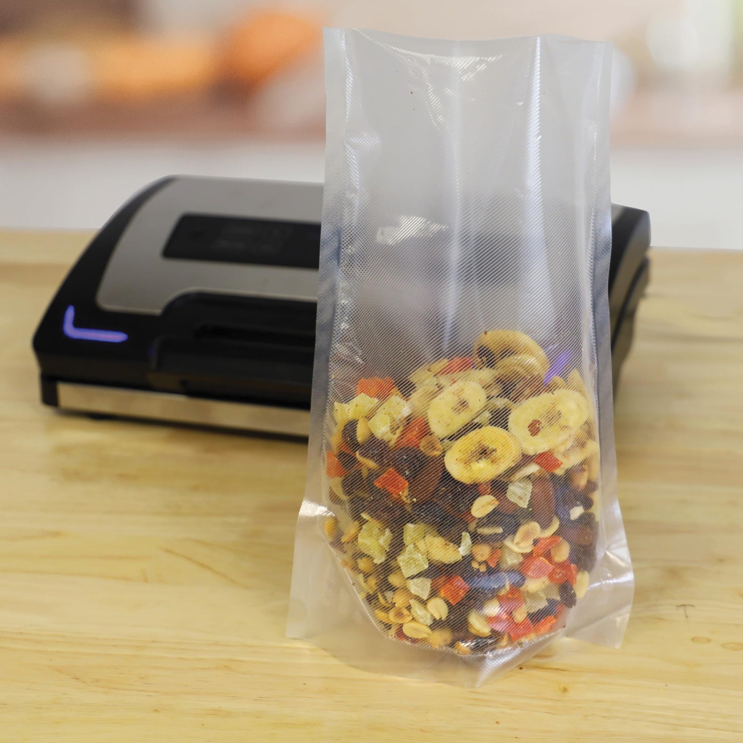 NESCO VS‑22LB Premium Vacuum Sealer for Home Food Storage, Electric Sealing System with LiquidLock™ Technology