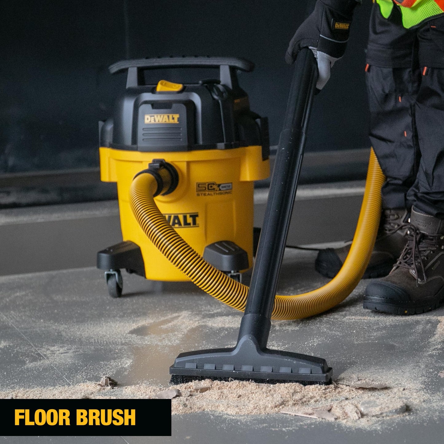 DEWALT Shop Vacuum 5-Gallon 4 HP STEALTHSONIC Wet/Dry Vacuum Cleaner DXV05P-QTB with 6 Dust Bags Ultra Quiet Poly Shop Vacuum with Powerful Suction for Garage, Jobsite, and Workshop