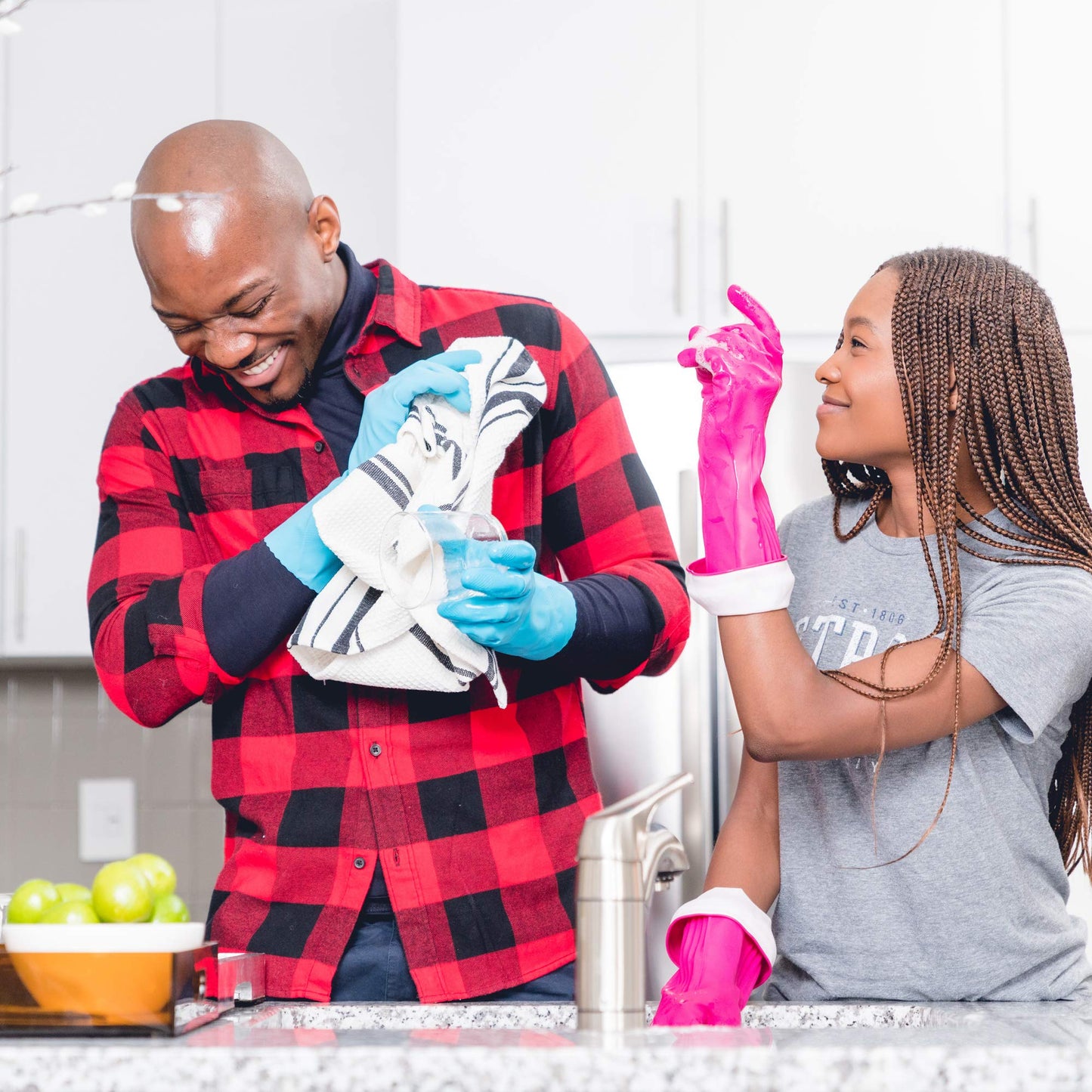 PLAYTEX Living Reusable Rubber Cleaning Gloves – Durable Household Gloves, Large, (Pack of 3)