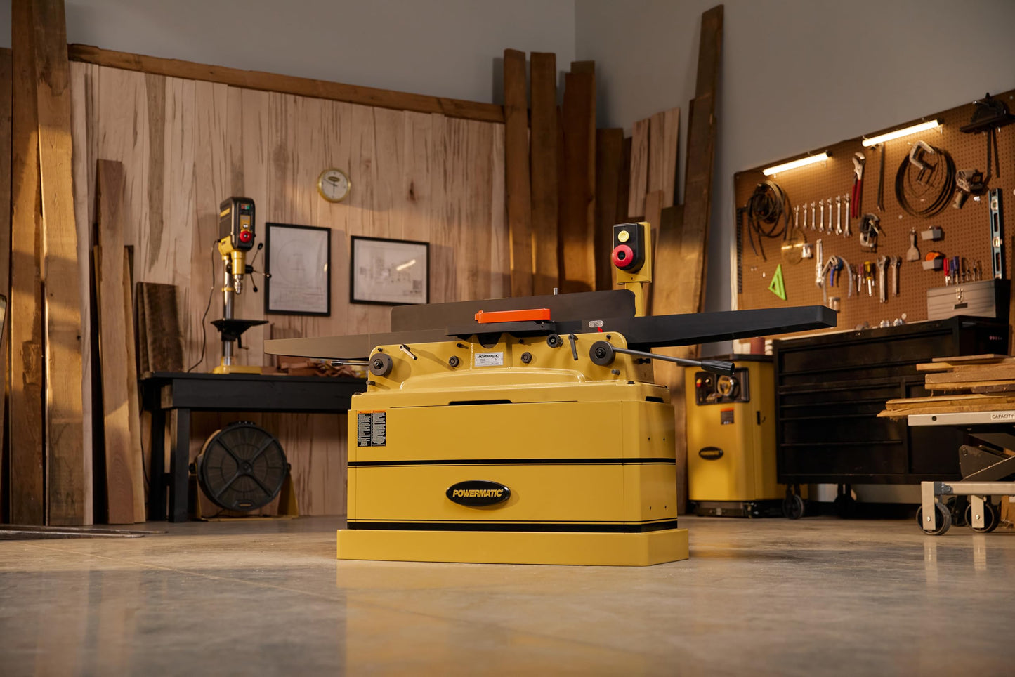 Powermatic ArmorGlide 8-Inch Parallelogram Jointer, Helical, 2 HP, 230V 1Ph (PJ-882HHT)