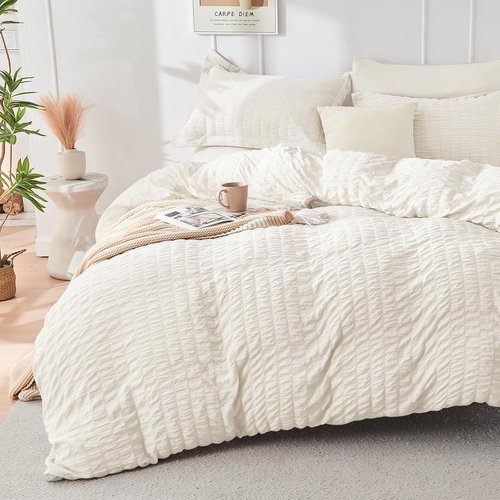HYMOKEGE King Size Comforter Set - Luxurious Ivory Seersucker 7-Piece Bedding Set for All Seasons