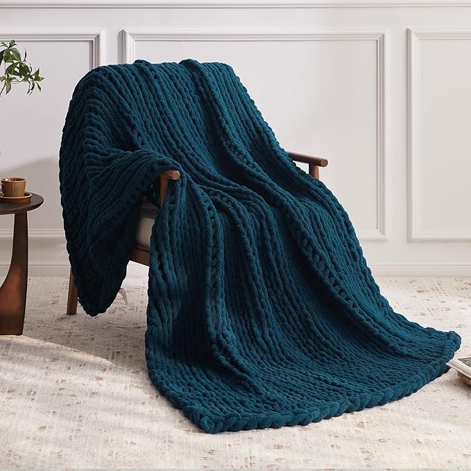Negwoo Chunky Knit Throw Blanket, 60''*80'' Knitted Throw Chenille Yarn for Bed Couch, Handmade Peacock Blue Crochet Big Thick Blanket, Machine Washable Cute Comfy Blanket for Home Decor
