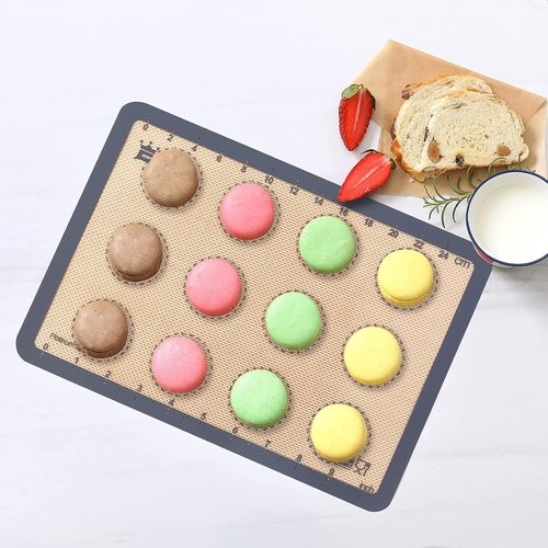 GUANCI Silicone Baking Mat Set of 4 - Non-Stick, Reusable Bakeware for Pizza, Macarons, Cookies | Grey