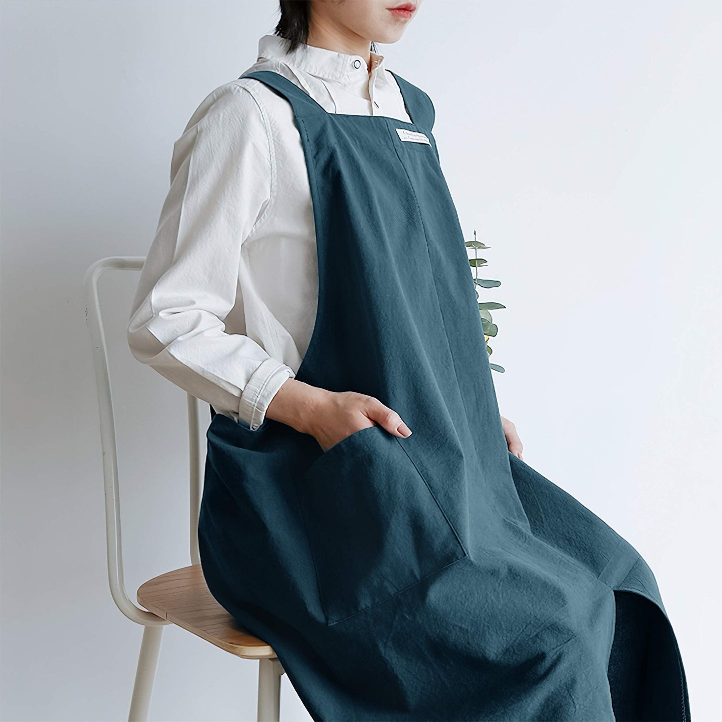 HANEE Cotton Aprons for Women Men | Cross-Back Apron with Pockets (Deep Teal)