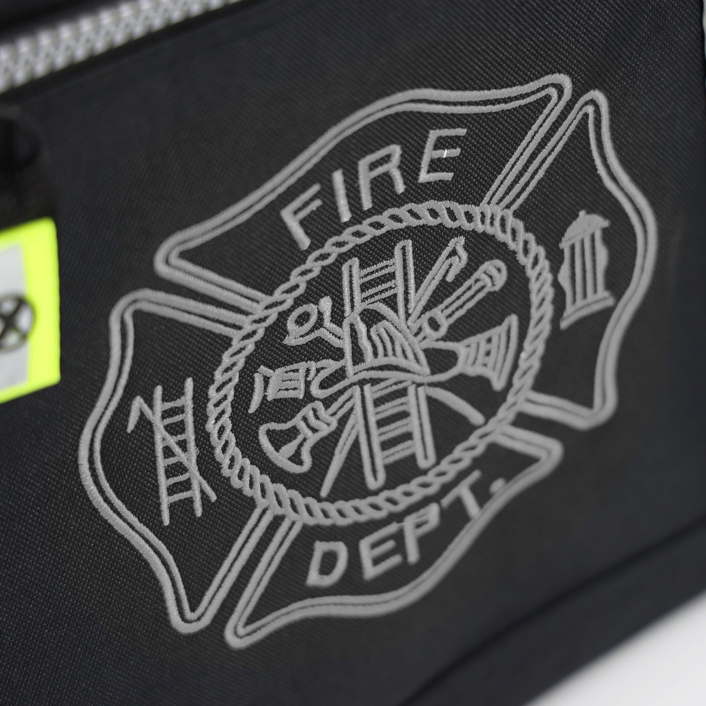 Lightning X Products Newly Redesigned Firefighter Fireman Quad-vent Turnout Gear Bag With Helmet Compartment, Mesh Vents & Maltese Cross for First Responder (Black)