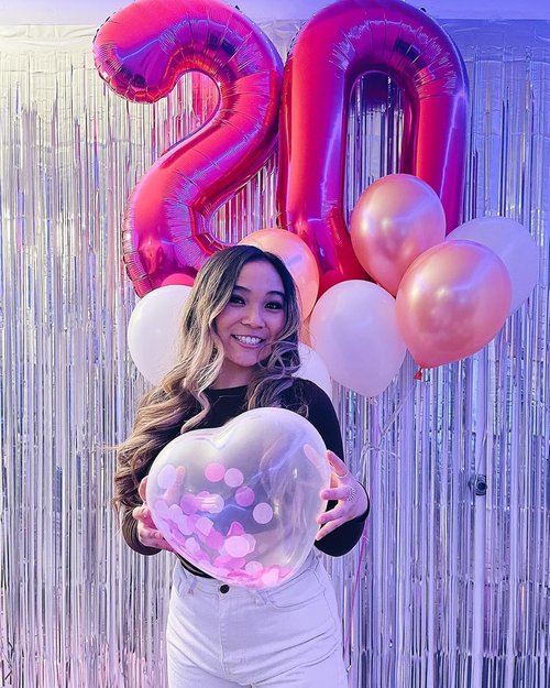Hot Pink Number 2 Balloon - 40 Inch 2nd Birthday Decoration for Toddlers | Sparkling Party Decor