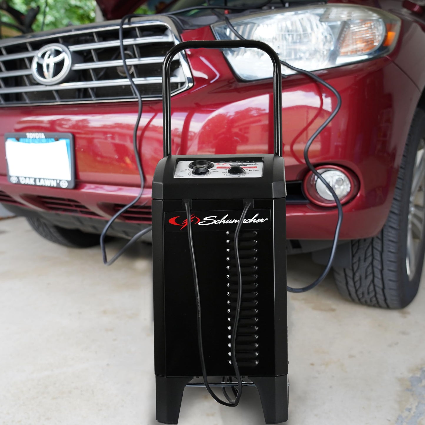 Schumacher Electric Wheeled Manual 10A Car Battery Charger and 200A Engine Starter, 2-in-1 Solution, 40A Boost, for 6V/12V Power Sport, Automotive, and Marine Batteries, SC1446