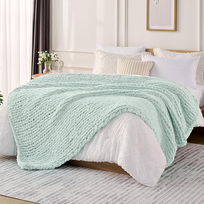 L'AGRATY Chunky Knit Blanket Throw: 50''x60'' Chenille Chunky Knitted Throw Blankets for Bed Couch - Handmade Thick Big Cable Knit Blanket - Large Crochet Rope Blankets for Home Decor(Mint Green)