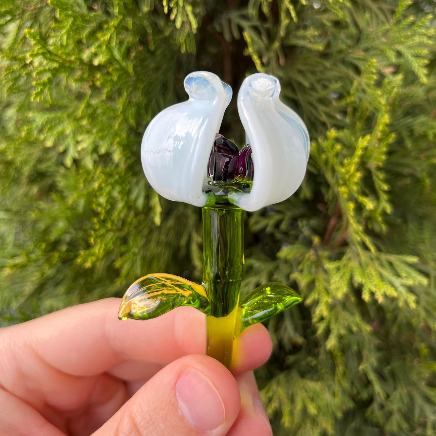 White Tulip Flower Figurine – Hand-Blown Murano-Style Sculpture – Art Tulip Ornament for Vase or Shelf – Gift for Women & Home Décor