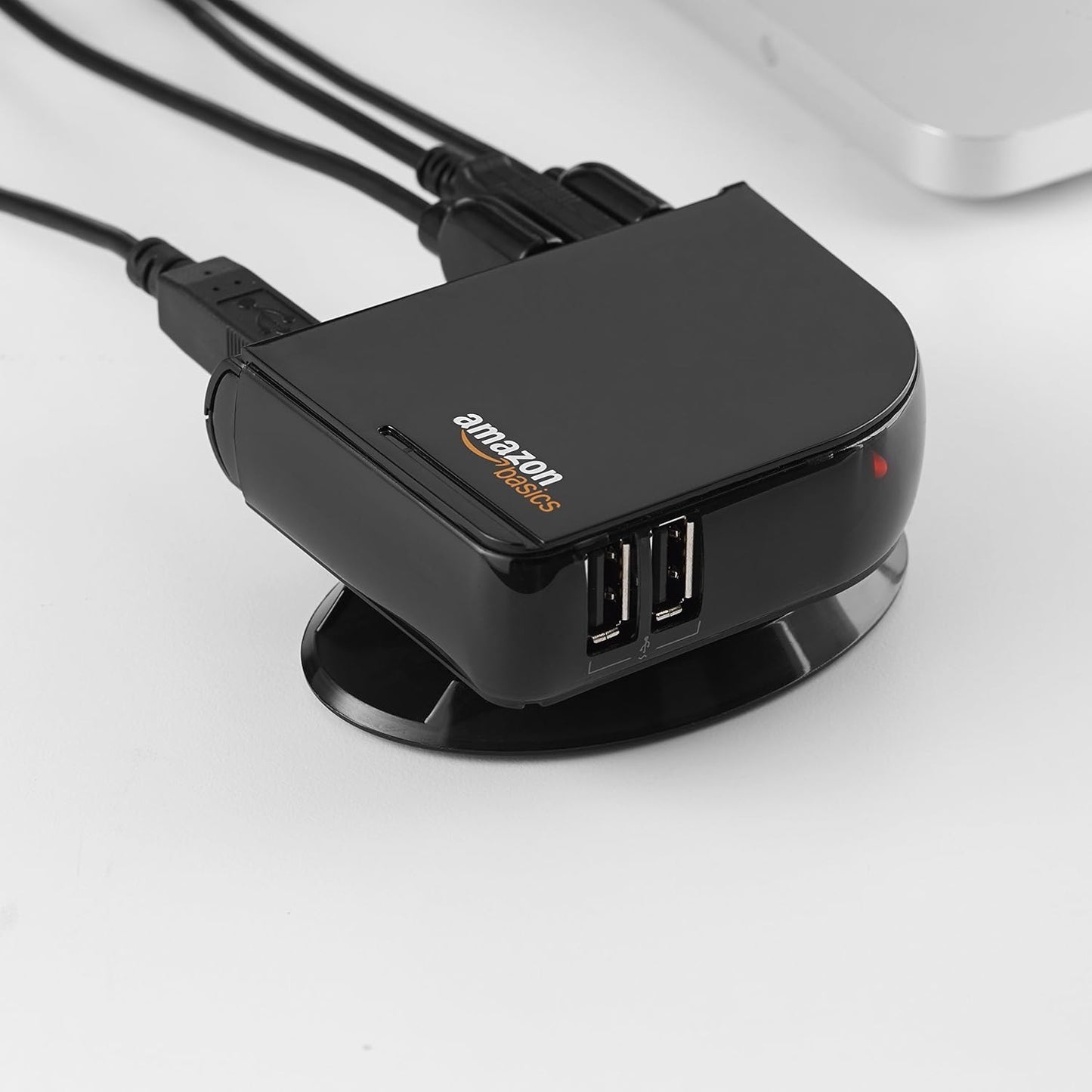 Amazon Basics 7 2.0 5V/4A Port USB Hub Tower with Power Adapter, Plug and Play, Charging Ports, Black