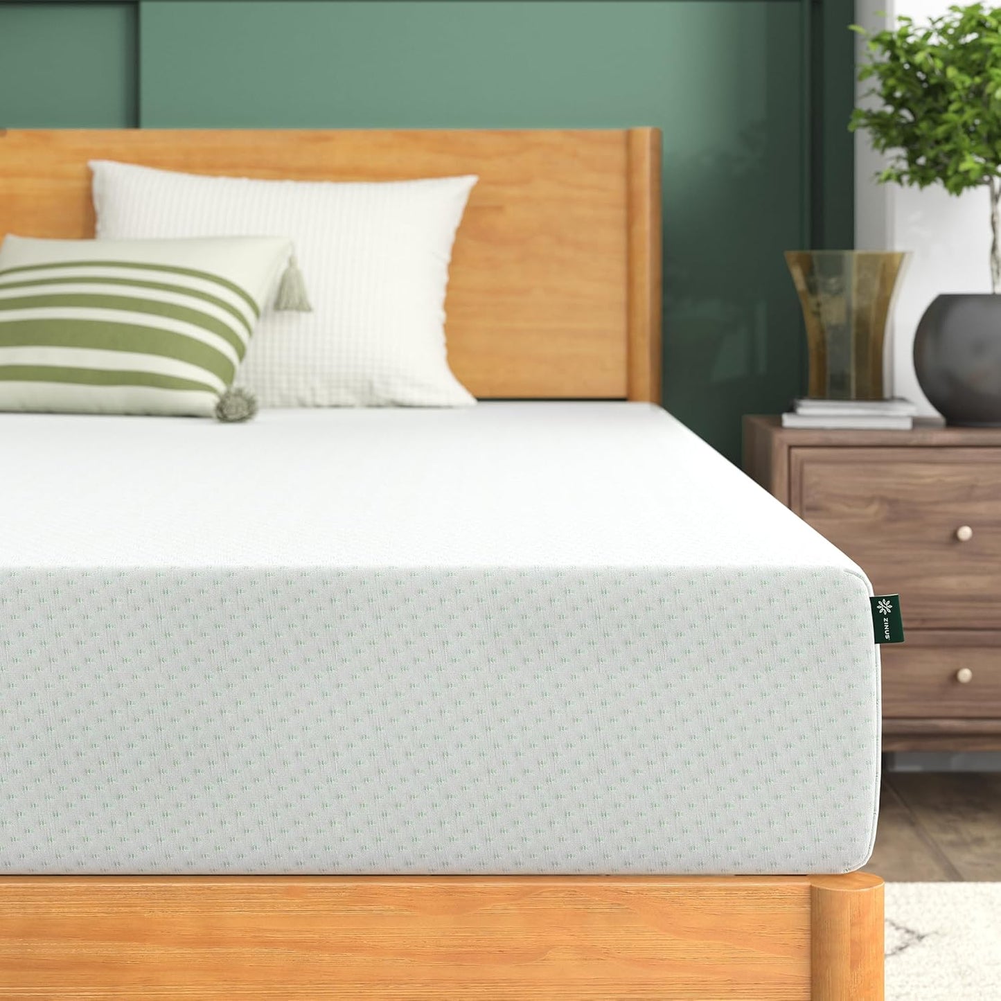 Zinus 8-Inch Green Tea Memory Foam Mattress - Short Queen | Fiberglass-Free, CertiPUR-US Certified, Custom Support