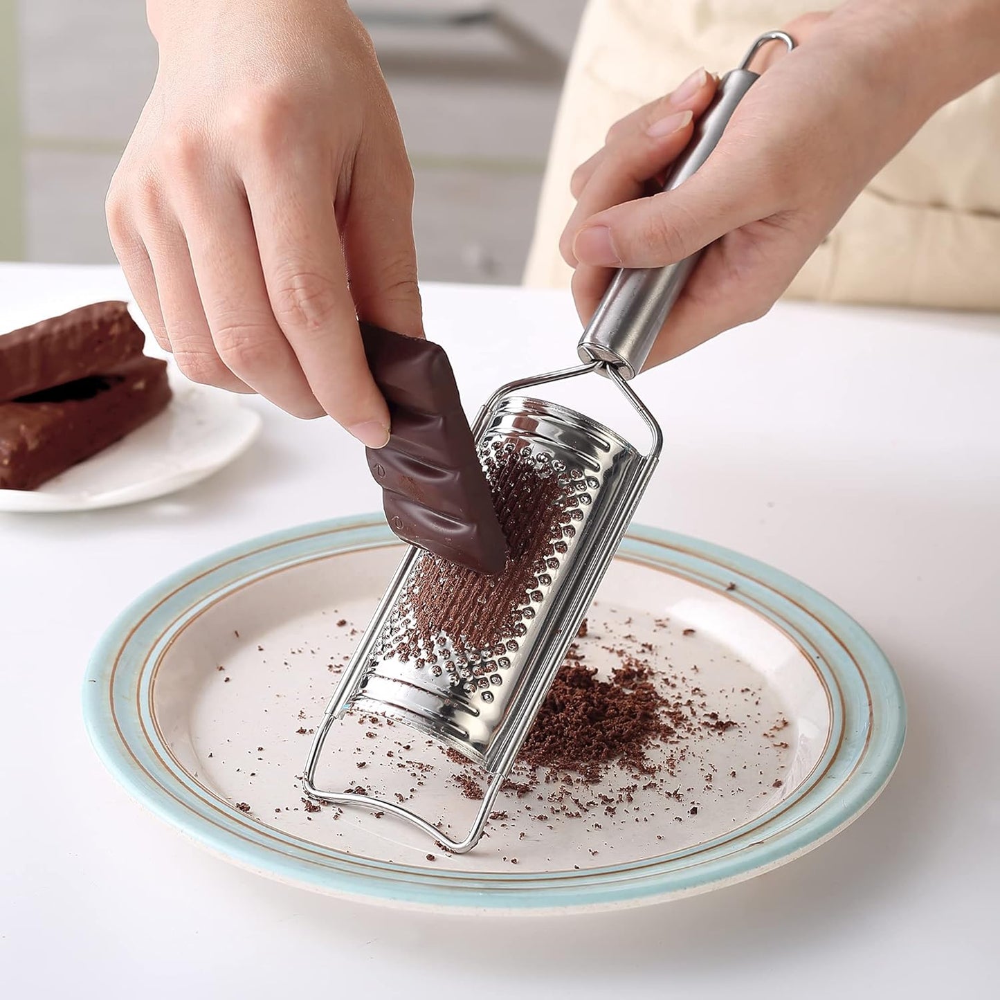 Tongjude Stainless Steel Cheese Grater Set - 5-Piece Kitchen Grater, Peeler, Slicer & Zester with Cleaning Brush