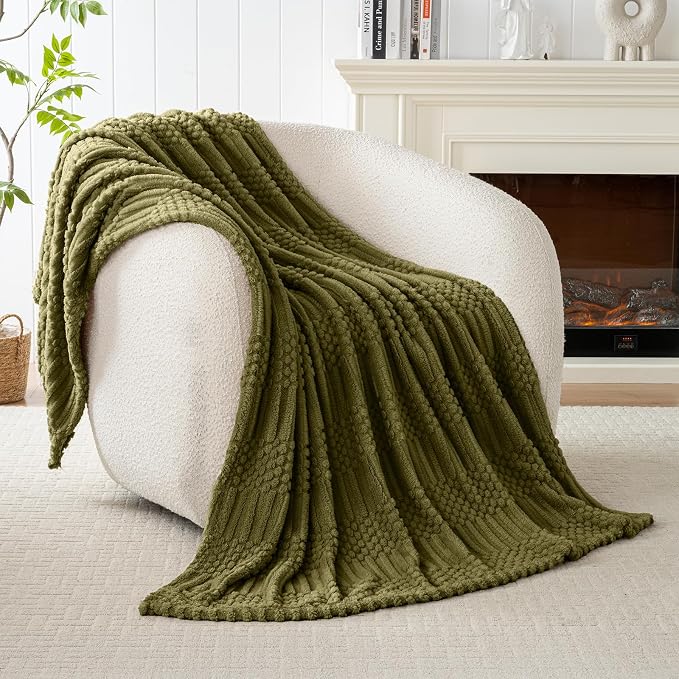 60x80 Inch Green Twin Blanket - Soft & Fluffy Fleece, Cute & Aesthetic, Perfect for Sofa, Couch, Chair, Bed, Living Room & Bedroom, All-Season Use, Plush & Cozy Decorative Blanket