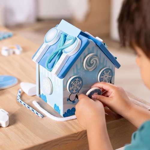 Melissa & Doug Wooden Gingerbread House Play Set - Winter Frost Design for Kids 3+